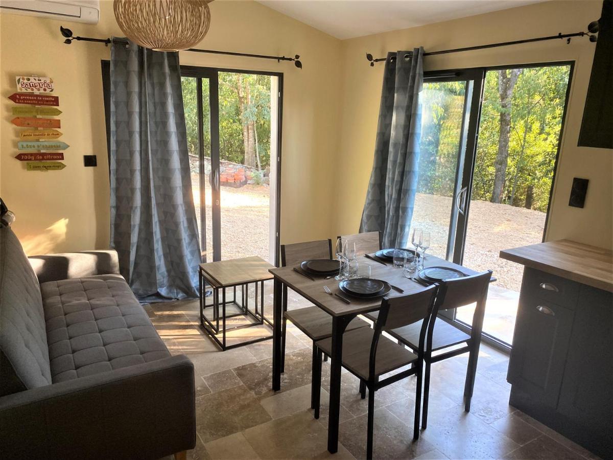 Appartement De Charme Avec Jaccusi Vezenobres Экстерьер фото